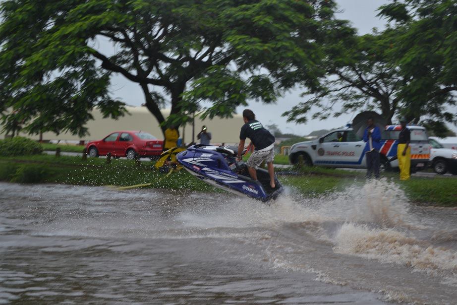 Jet skiing in Empangeni empangenie-flood-2