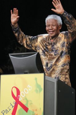 Mandela at the second International AIDS Society conference in Paris. 