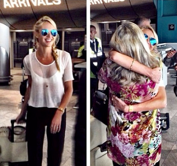 South African model Candice Swanepoel embraces her mother