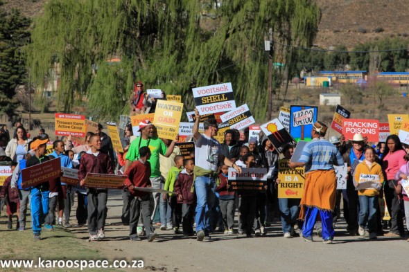 A colourful demonstration against fracking in Nieu-Bethesda. A colourful demonstration against fracking in Nieu-Bethesda