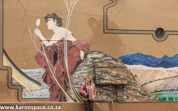 Keepsakes co-author Julie du Toit visiting the Lady of Bacchus in Franschhoek. Keepsakes co-author Julie du Toit visiting the Lady of Bacchus in Franschhoek.