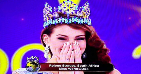 The moment Miss South Africa Rolene Strauss became Miss World, in London this evening. The moment Miss South Africa Rolene Strauss became Miss World, in London this evening.