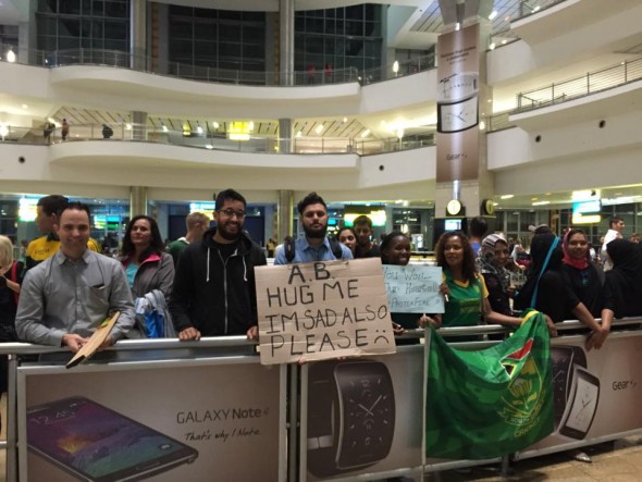 Fans welcome South African Proteas back home
