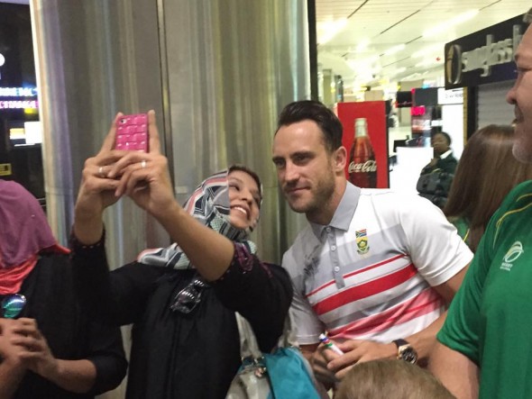 Fans welcome South African Proteas back home Fans welcome South African Proteas back home