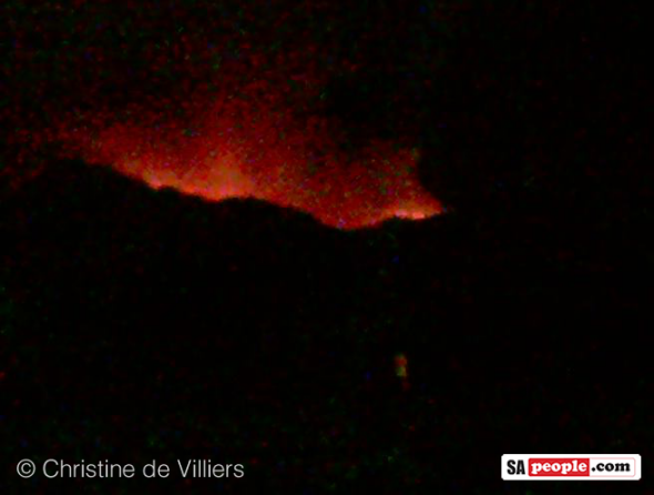Jonkershoek fire last night. Jonkershoek fire last night.