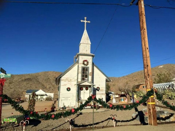 Karoo-type scrub around Johannesburg, California, church. Karoo-type scrub around Johannesburg, California, church.