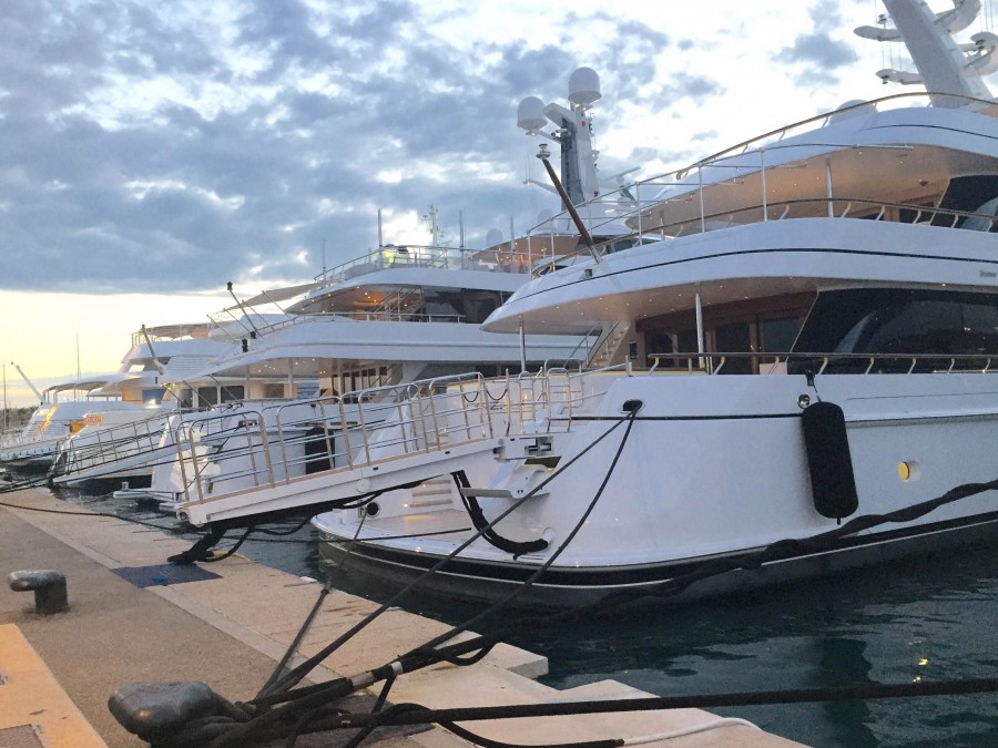 Working on Yachts on the Riviera Working on Yachts on the Riviera