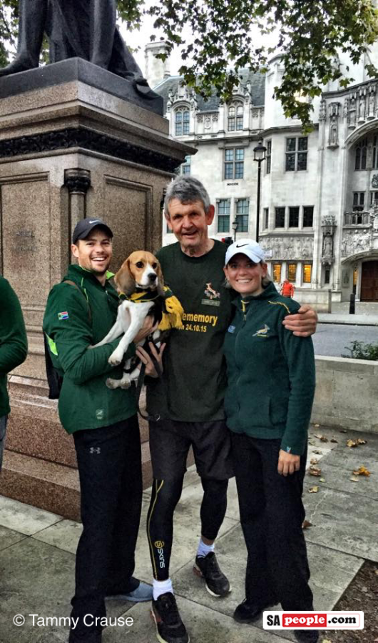 Springbok fans in London for morning jog Springbok fans in London for morning jog