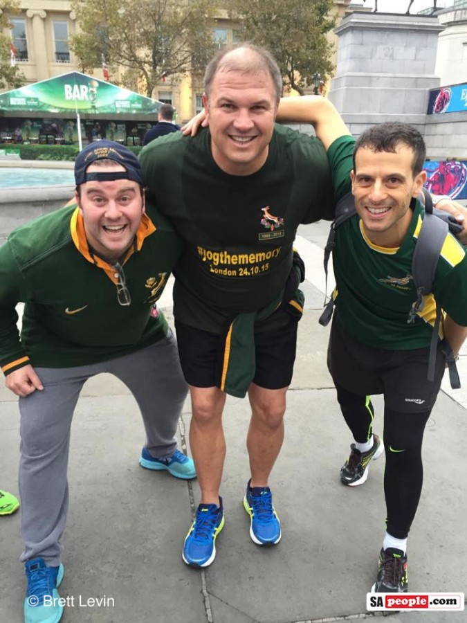 Springbok fans in London for morning jog Springbok fans in London for morning jog