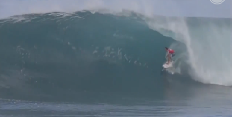 Jordy Smith surfing