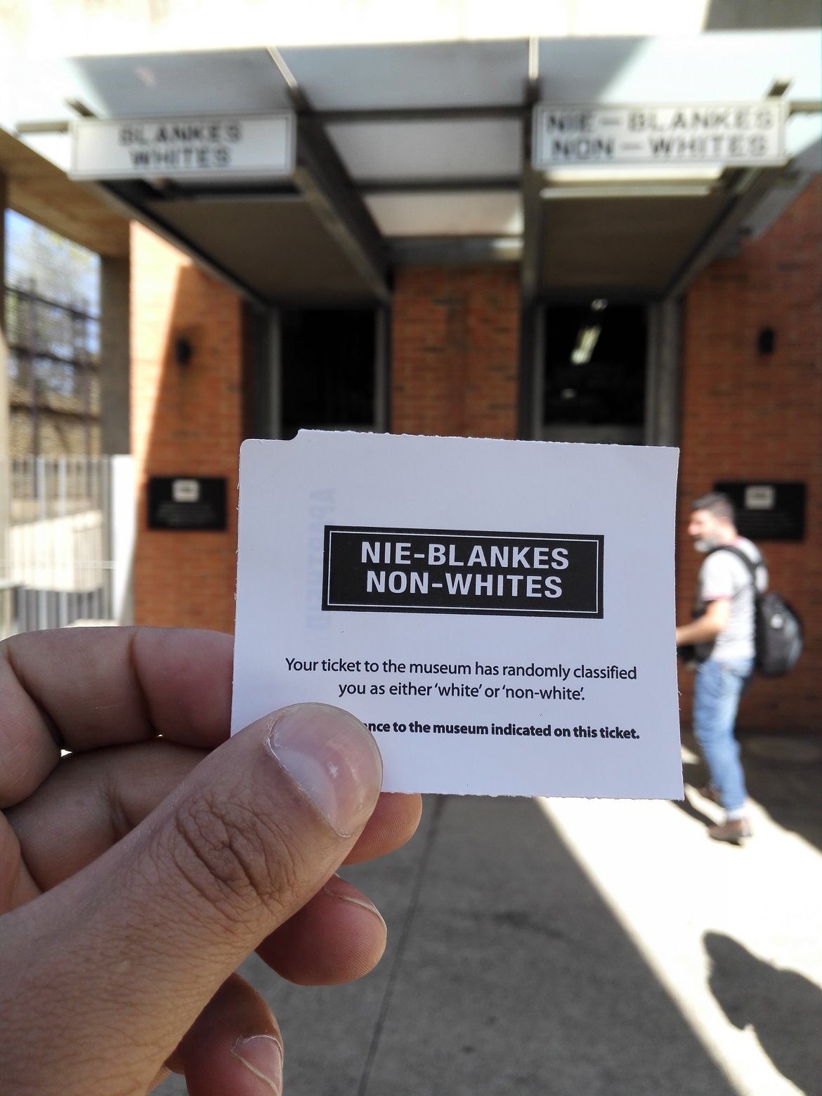 apartheid-museum apartheid-museum.