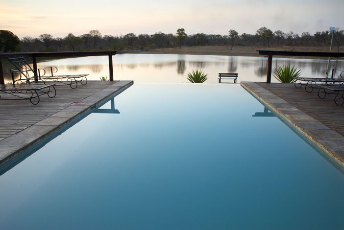 pool-arathusa pool-arathusa