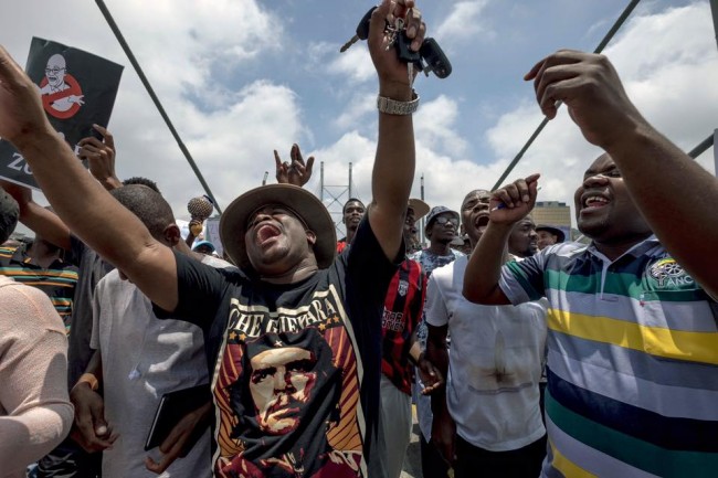 protest-zuma protest-zuma