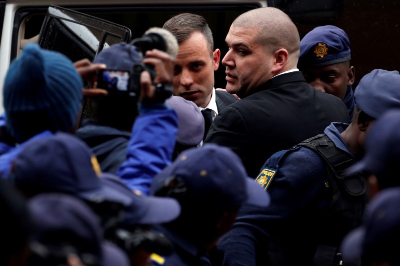 Former Paralympian Oscar Pistorius arrives to be sentenced for the murder of his girlfriend Reeva Steenkamp at the Pretoria High Court, South Africa June 13,2016. REUTERS/Siphiwe Sibeko