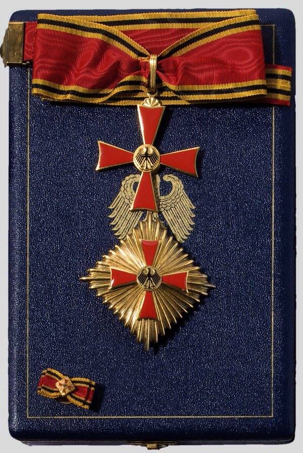 Derek Hanekom award from Germany