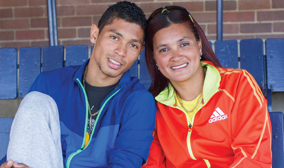 Wayde van Niekerk with mom