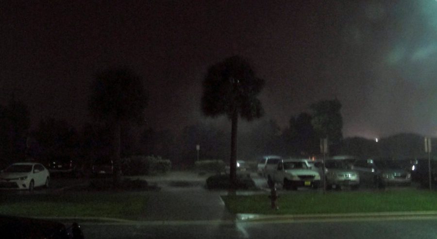 Rain falls and winds caused by storm are seen while Hurricane Matthew approaches in Melbourne, Florida, U.S. October 7, 2016. REUTERS/Henry Romero