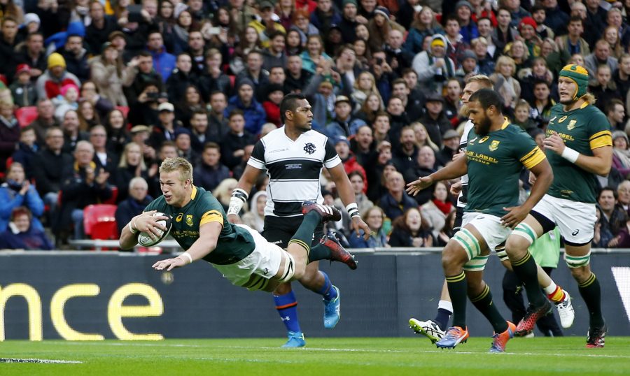 Britain Rugby Union - Barbarians v South Africa - The Killik Cup - Wembley Stadium - 5/11/16 South Africa's Pieter-Steph Du Toit scores a try Action Images via Reuters / Paul Childs Livepic