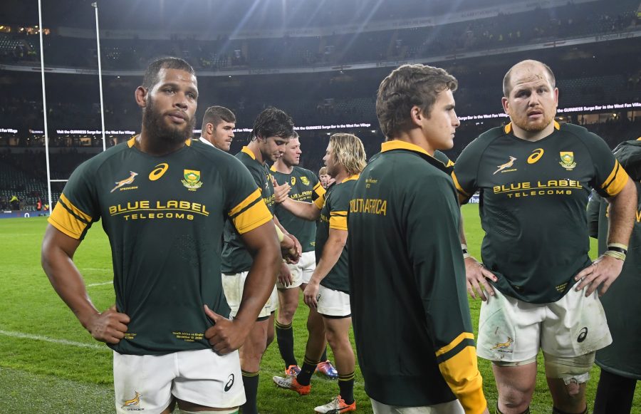 Britain Rugby Union - England v South Africa - 2016 Old Mutual Wealth Series - Twickenham Stadium, London, England - 12/11/16 South Africa's Nizaam Carr (L) and team mates look dejected after the game Reuters / Toby Melville Livepic EDITORIAL USE ONLY.