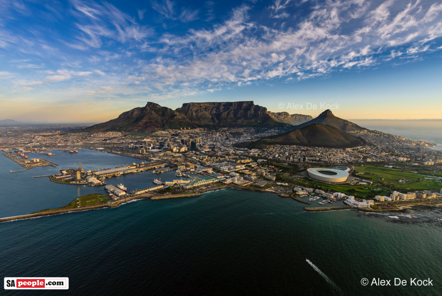 cape-town-aerial-table-mountain