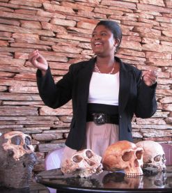 Dr Mirriam Tawana