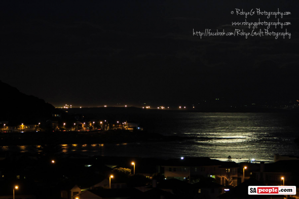 Photo: Robyn Gwilt - "Full Moon over Kalk Bay, taken from Fish Hoek - #TakeThatEskom!" Photo: Robyn Gwilt - "Full Moon over Kalk Bay, taken from Fish Hoek - #TakeThatEskom!"
