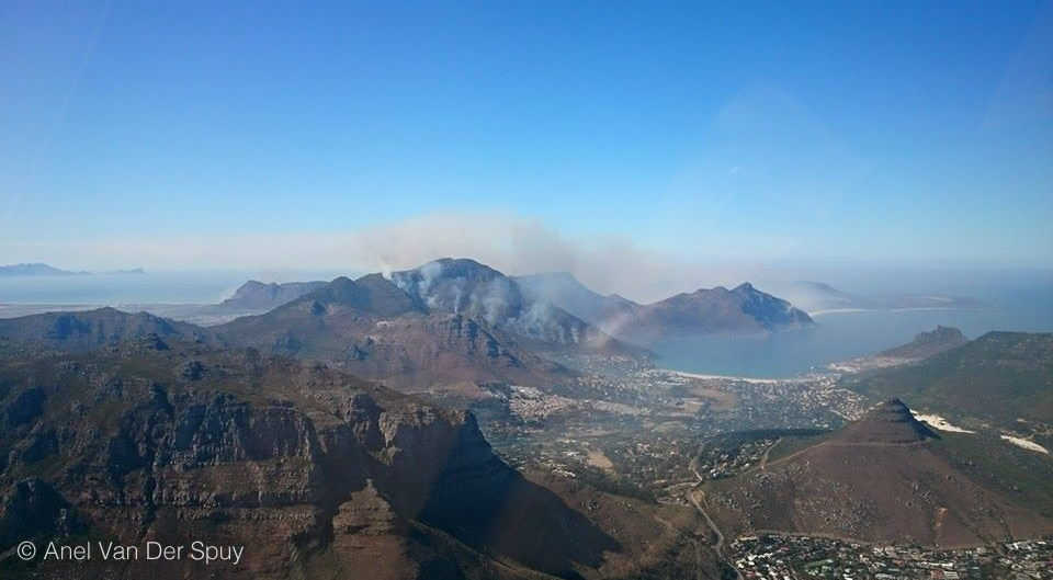 Cape Town Photos Today as Fires Continue on Hottest Day in 100 Years