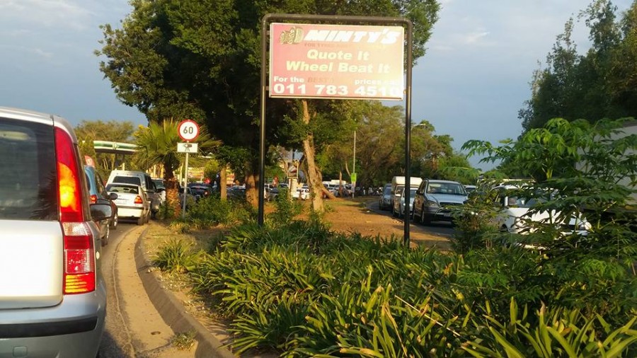 Bridge collapses in Sandton, South Africa