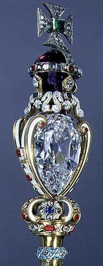 The Star of Africa in the sceptre of the British Crown Jewels. 