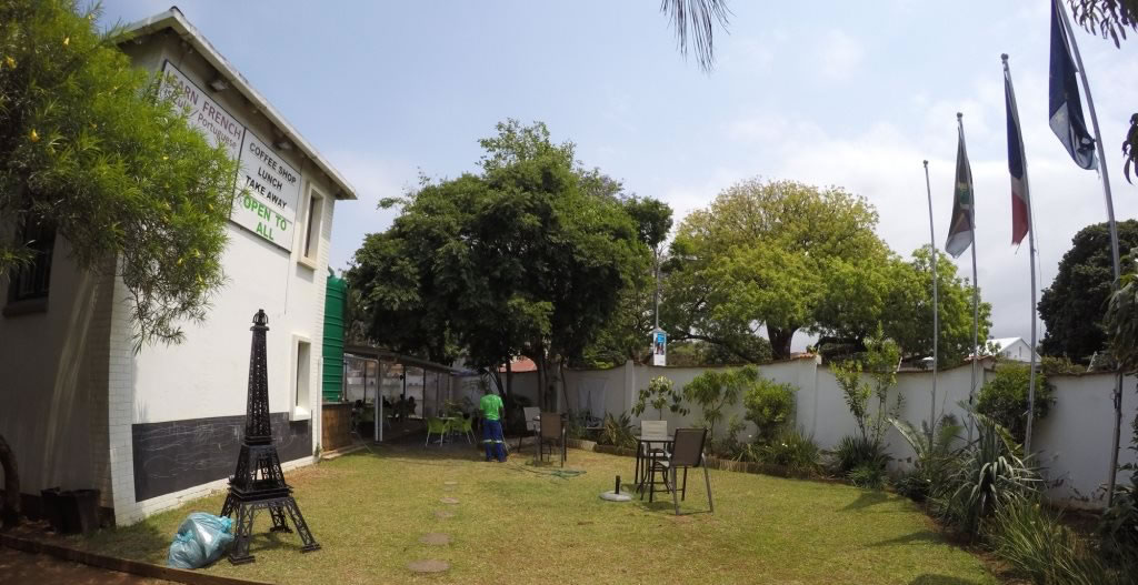 Alliance Francais walls