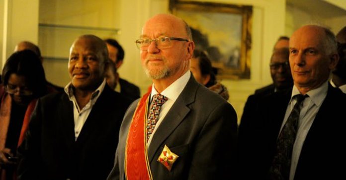 Derek Hanekom Minister of Tourism SA th Derek Hanekom Minister of Tourism SA