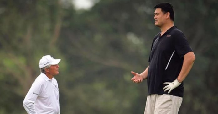 yao-ming-and-gary-player-th