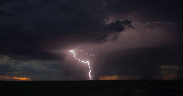 upington storm th3