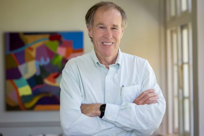 Professor Tim Noakes Professor Tim Noakes
