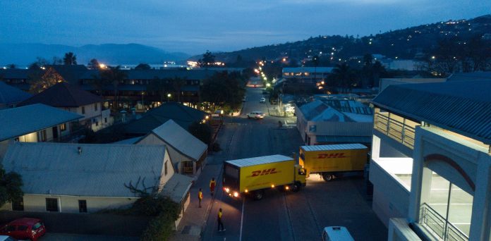 DHL Knysna-0147 DHL trucks arrive to help at Knysna fire