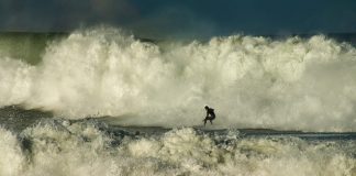 massive swell hits jbay
