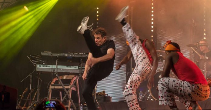 johnny-clegg-kicks-up-his-heels