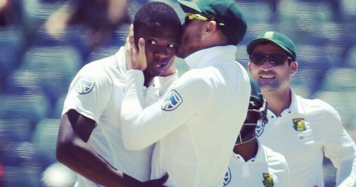 Faf-du-Plessis-kisses-Kagiso-Rabada Faf-du-Plessis-kisses-Kagiso-Rabada