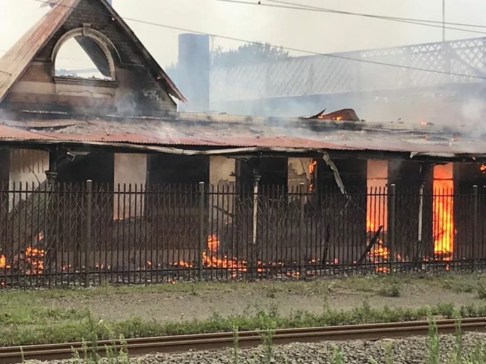 nottingham road station burns down
