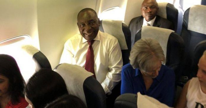 cyrl-ramaphosa-on-plane