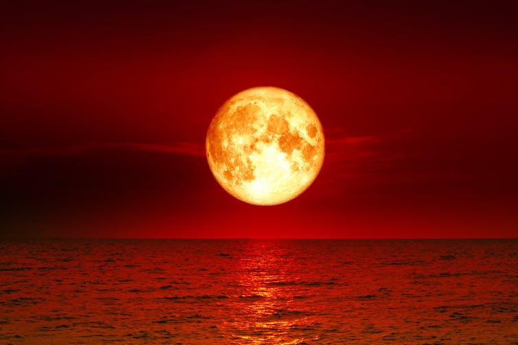 blood moon
