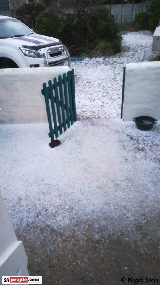 WATCH Snow on Table Mountain, Hail in Struisbaai and Sunshine in Durban
