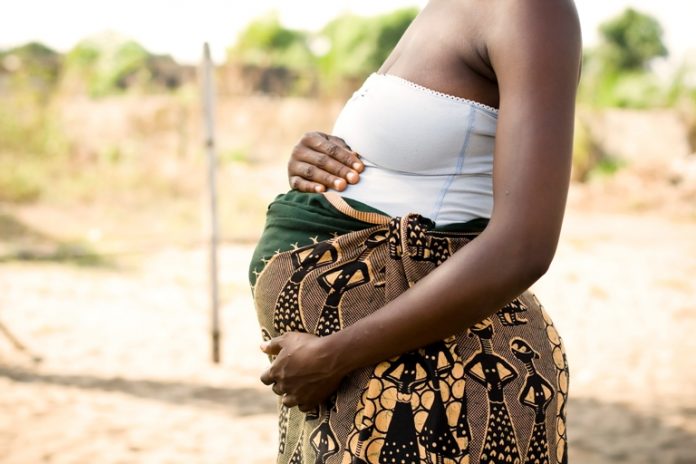 pregnant mom pregnant mom