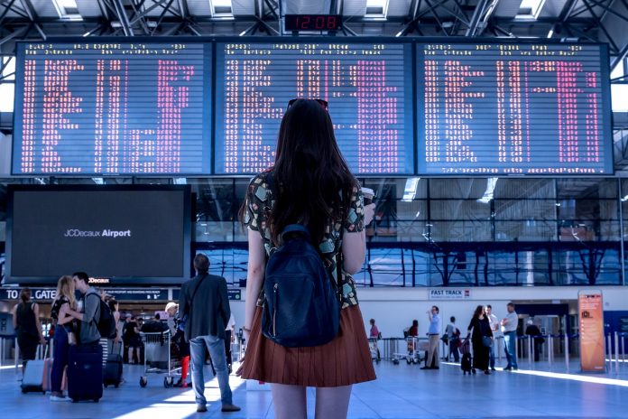 airport-2373727_1280 px
