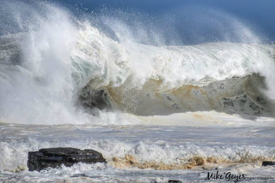 full moon big waves equinox in east london