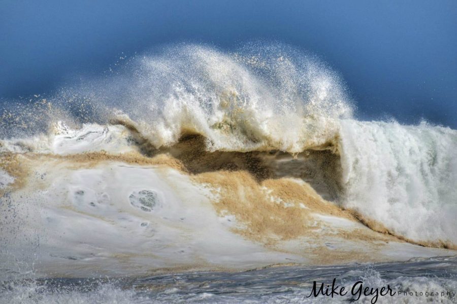 full moon big waves equinox in east london, eastern cape