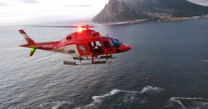 nsri-helicopter-chapmans-peak-fall2-th