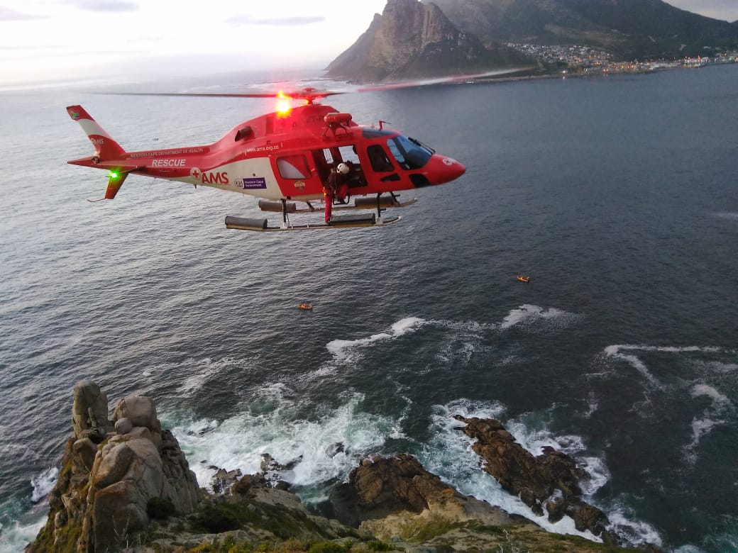 Birthday Tragedy as Woman Falls from Chapman's Peak Lookout, South Africa SAPeople Worldwide