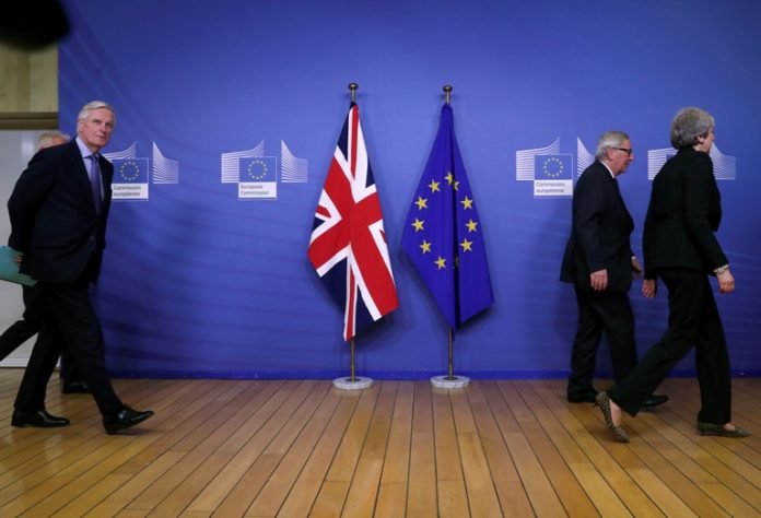2019-02-25T153448Z_1_LYNXNPEF1O183-OZABS_RTROPTP_4_OZABS-UK-BRITAIN-EU-SAFRICA