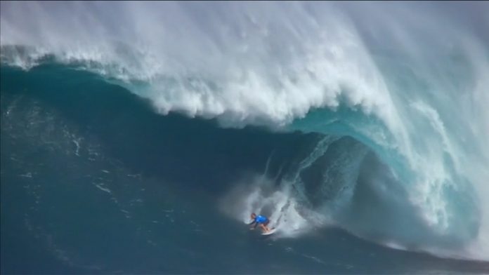 Best wave ride and wipe-out honoured at Big Wave Awards